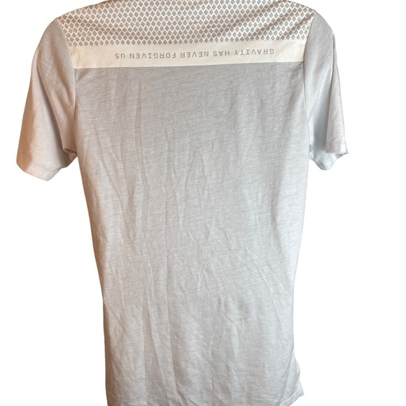 The Nike Tee Dri Fit White Short Sleeve Graphic Shirt Size Small - Picture 6 of 12